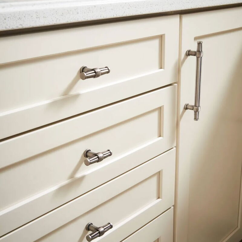 Cabinet pulls